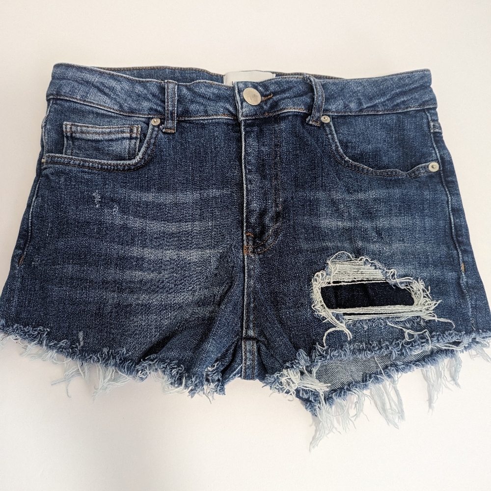 Lakenzie High Waisted Mom Jeans Shorts Women's Size Small Equivalent to 8 / 10